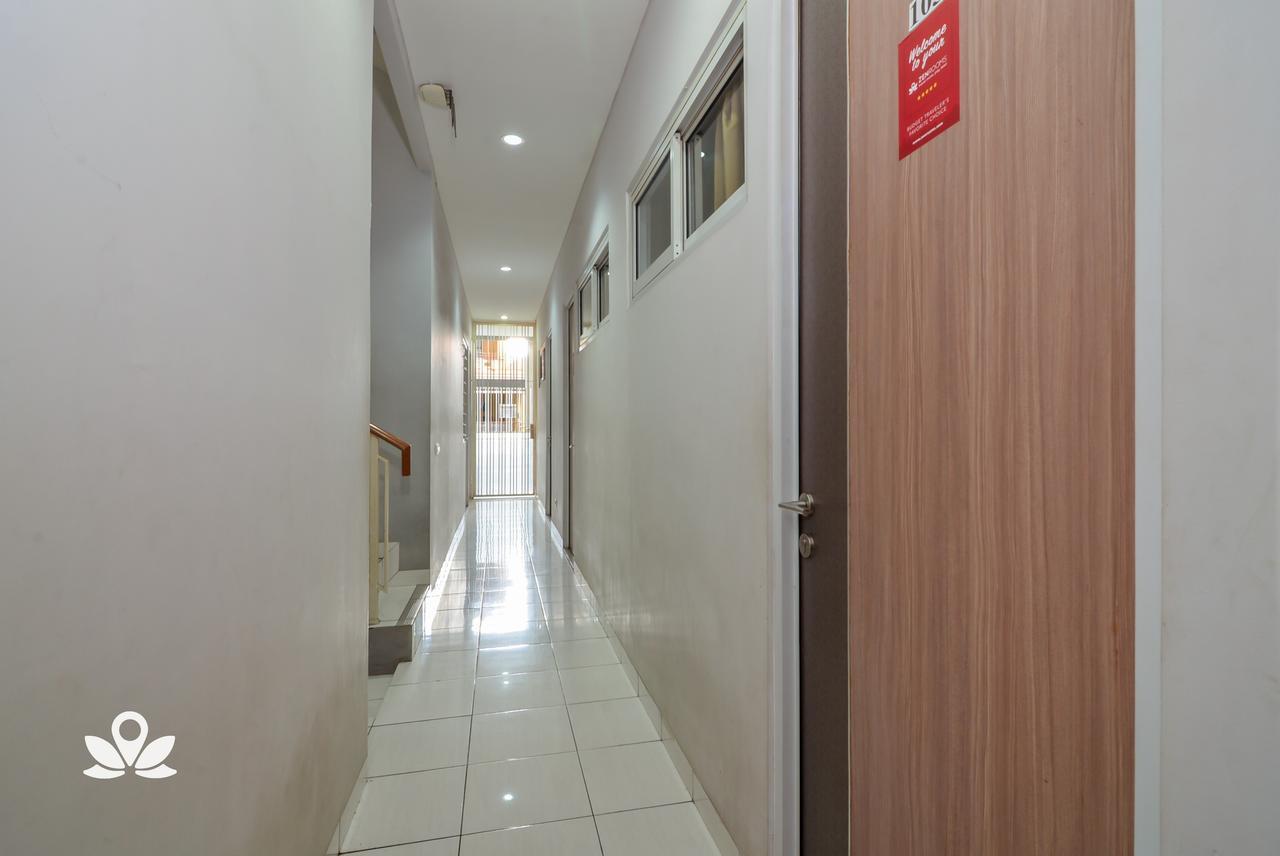 Zen Rooms Karet Pedurenan Jacarta Exterior foto