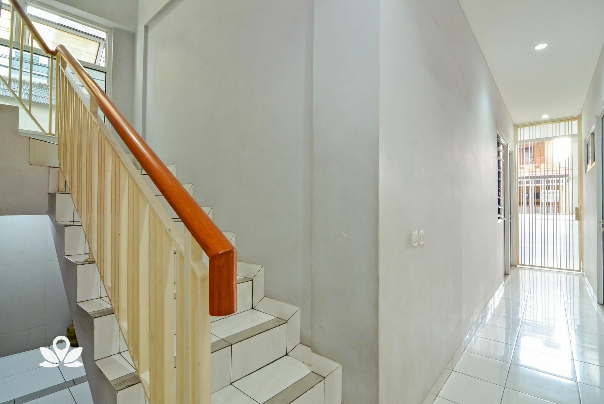 Zen Rooms Karet Pedurenan Jacarta Exterior foto