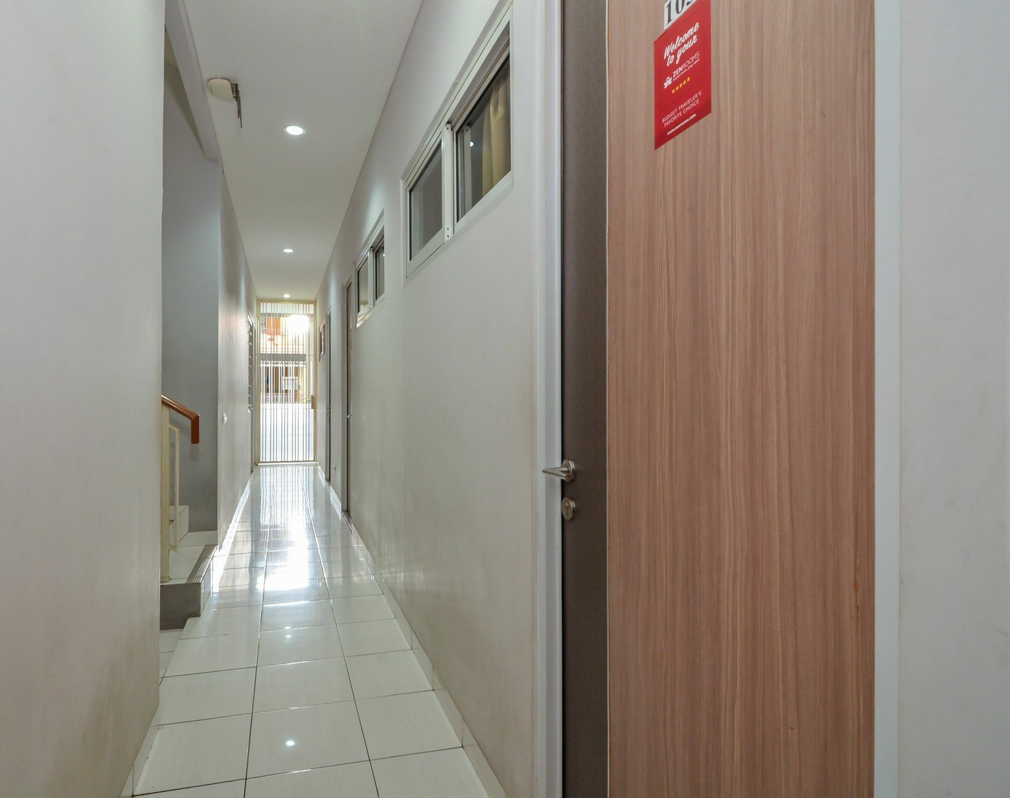Zen Rooms Karet Pedurenan Jacarta Exterior foto