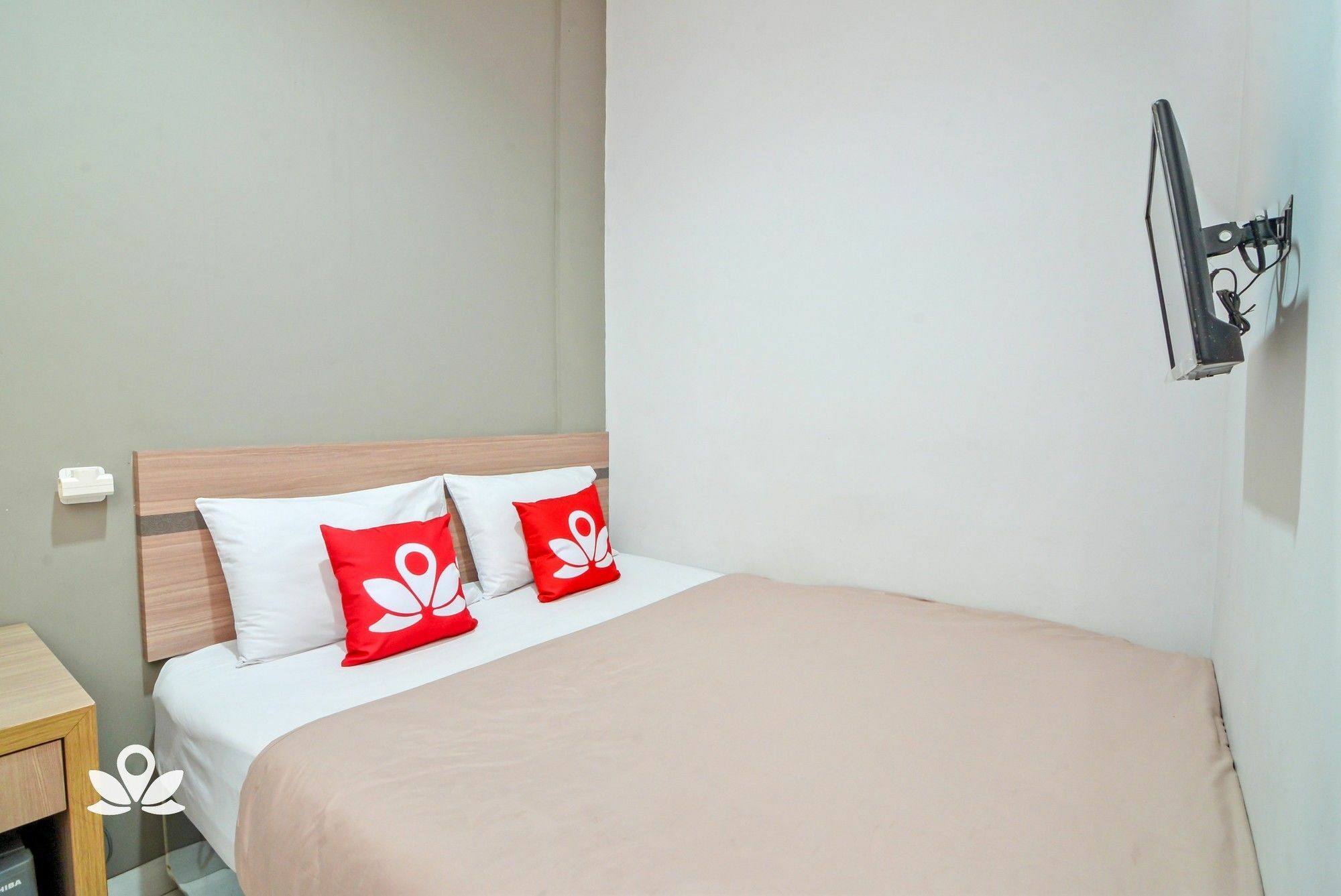 Zen Rooms Karet Pedurenan Jacarta Exterior foto